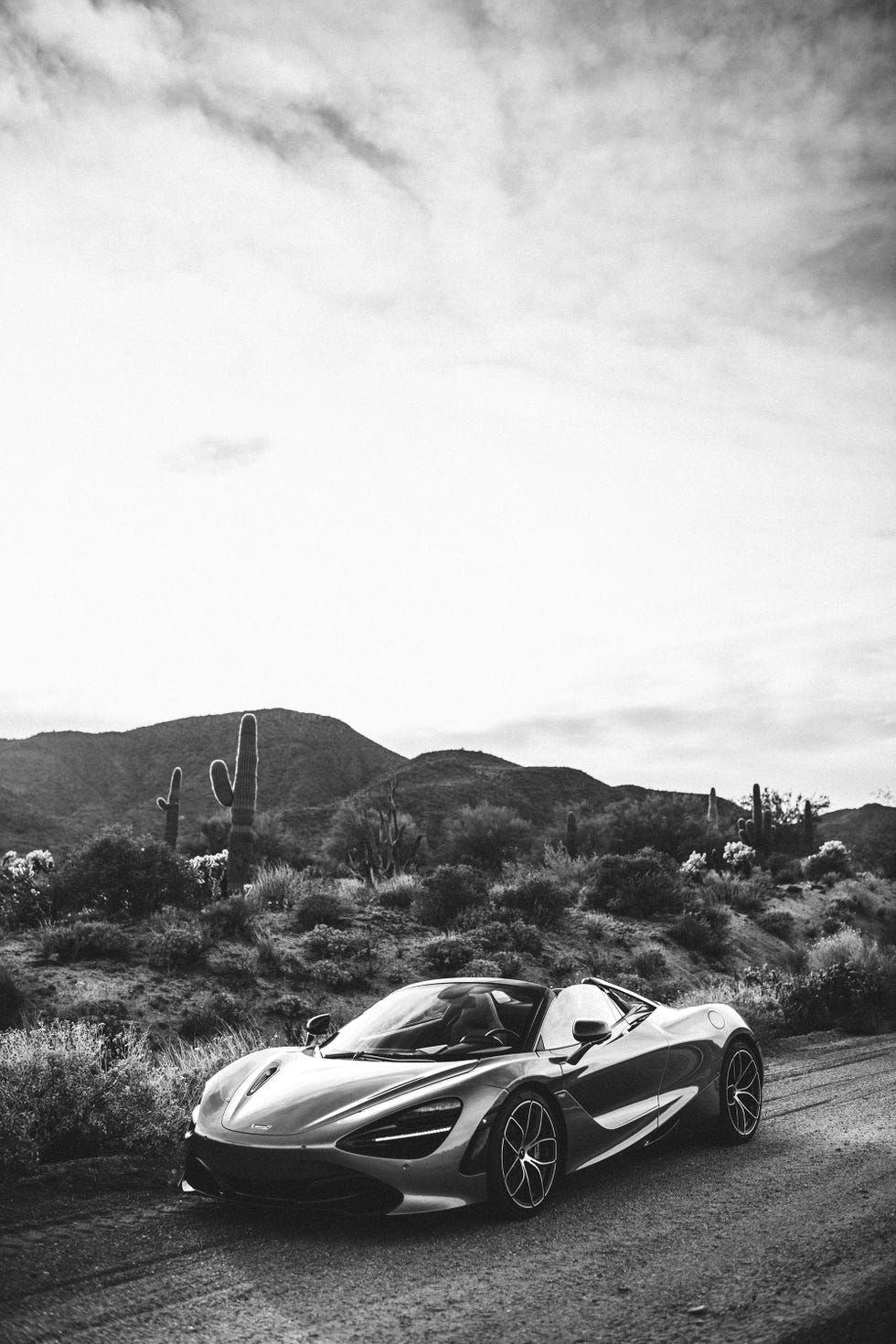 980x1470 McLaren's New Spider Convertible Supercar Is A Sight To Behold