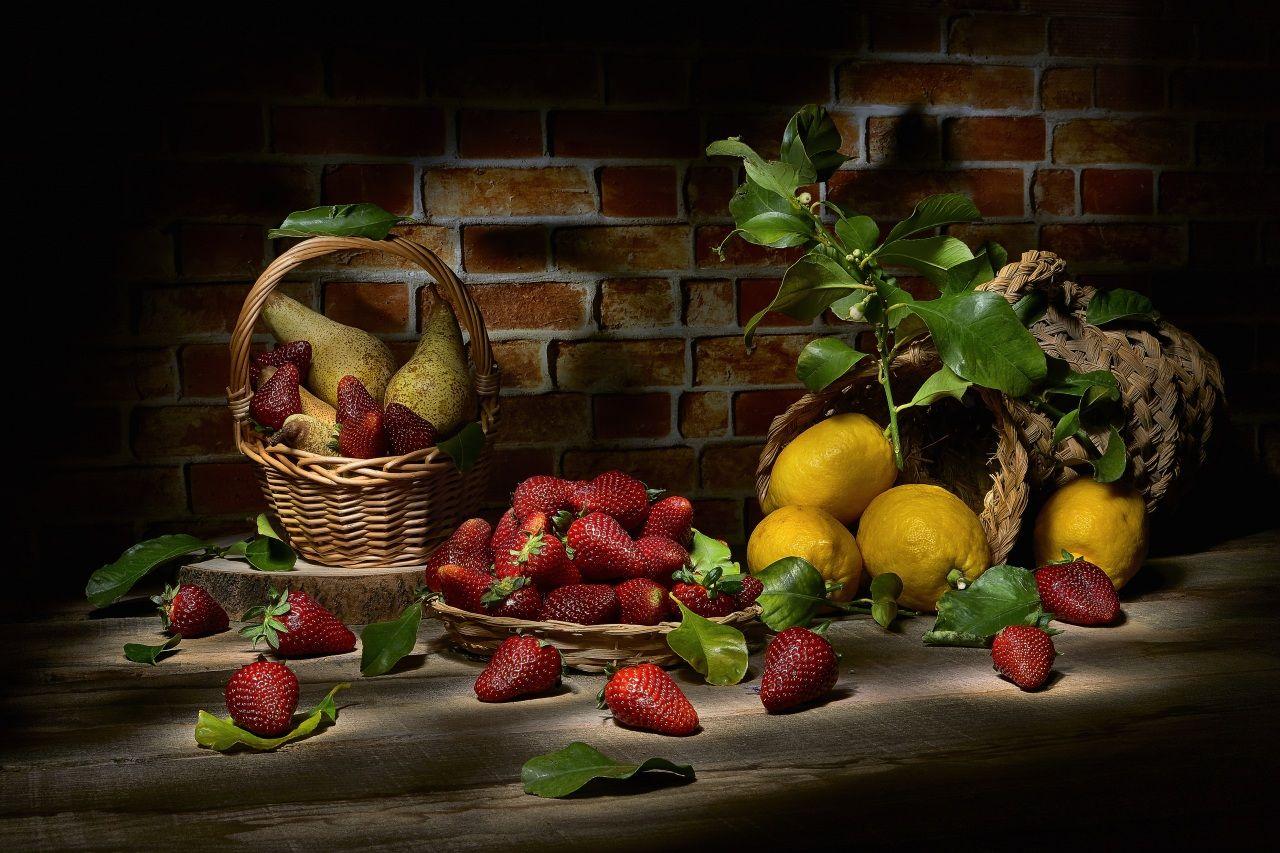 1280x853 Desktop Wallpaper Lemons Strawberry Wicker Basket Food Still Life