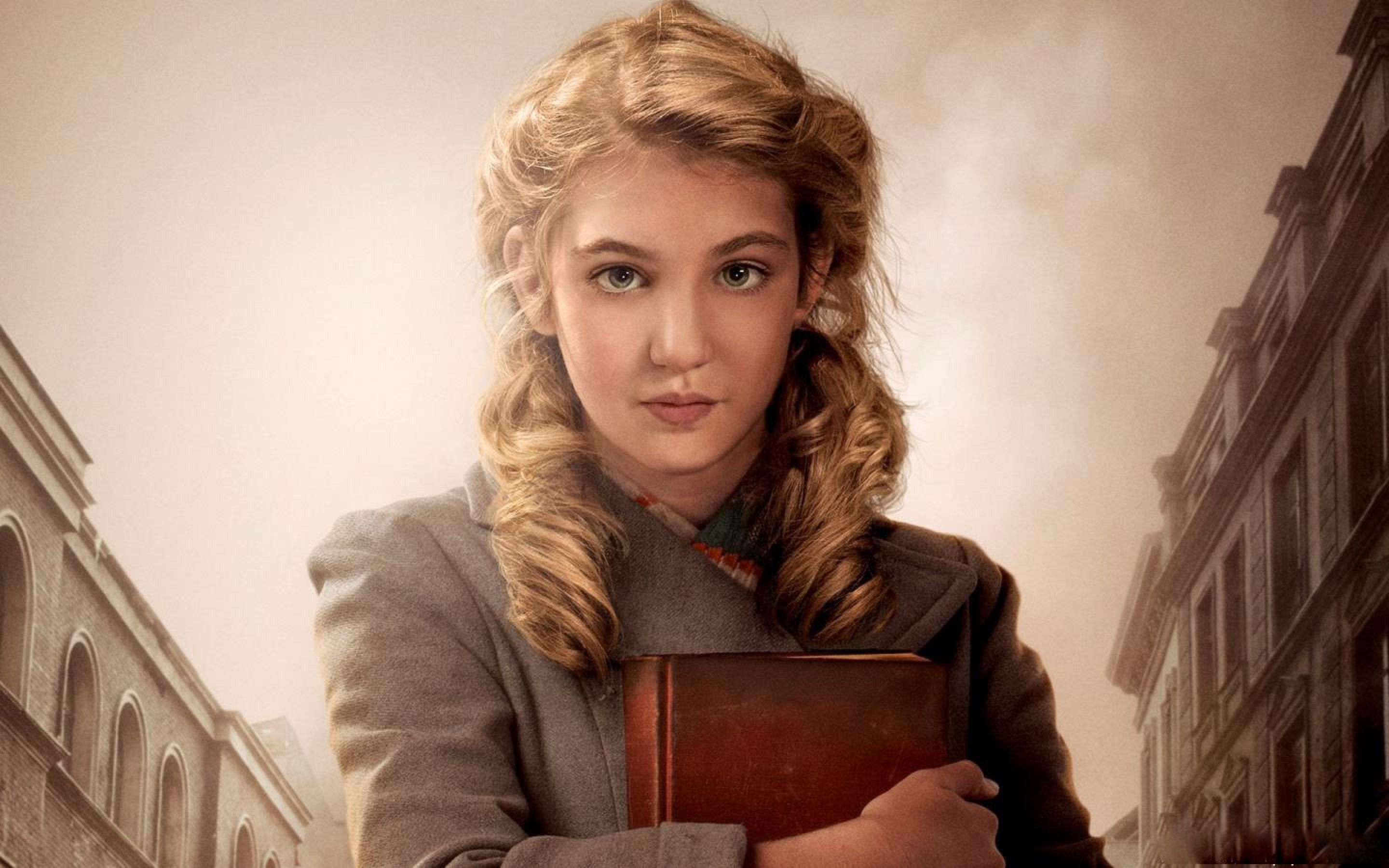 2880x1800 Wallpaper Sophie Nelisse, Sophie Of Nelis, The book thief, The Book Thief for mobile and desktop, section фильмы, resolution 2880x1800