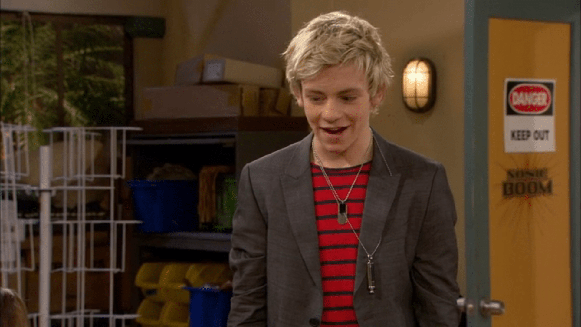 1920x1080 Prime Video: Austin & Ally Volume 1