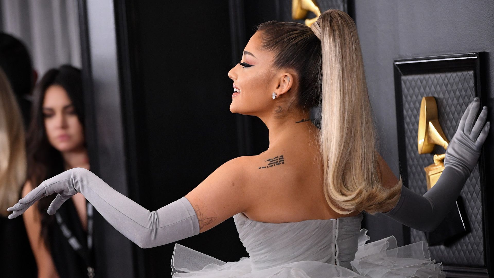 1920x1080 Ariana Grande's Grammys 2020 Look Is Haute Couture Meets Cinderella