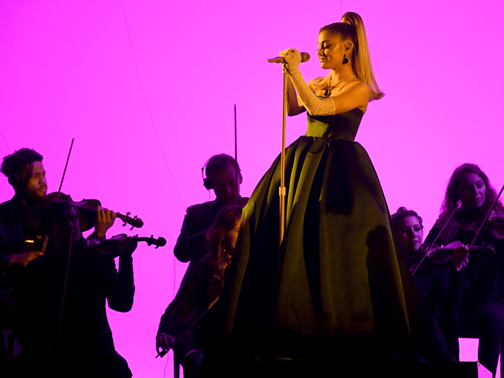 1024x768 Ariana Grande In Givenchy Haute Couture 2020 Grammy Awards