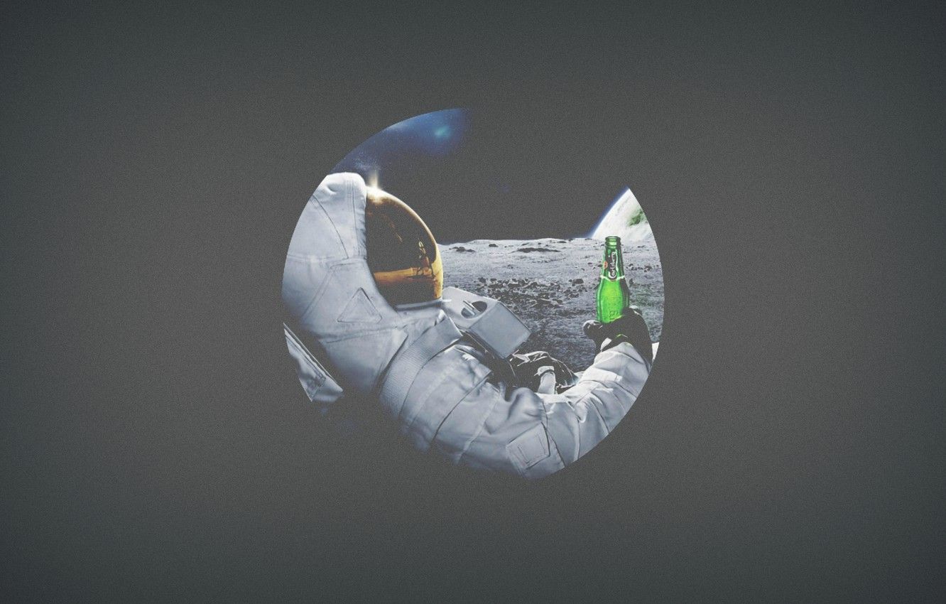 1332x850 Astronaut Beer Wallpaper