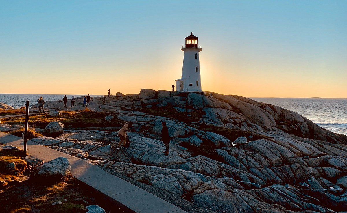 1200x738 Peggy's Cove Lighthouse You SHOULD Know Before Going (2026 Reviews)