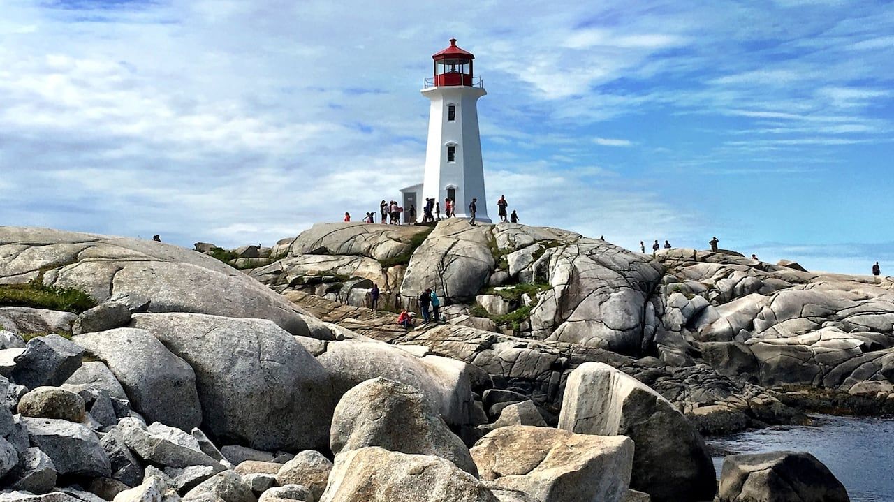 1280x719 Why there is no fencing, safety equipment or lifeguards at Peggys Cove