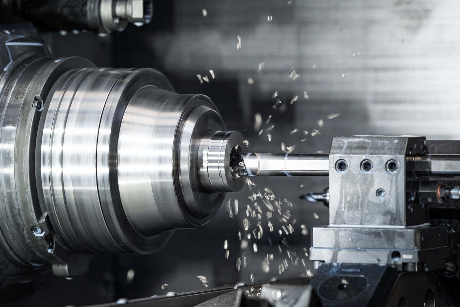 1600x1067 Lathe Machine Wallpaper