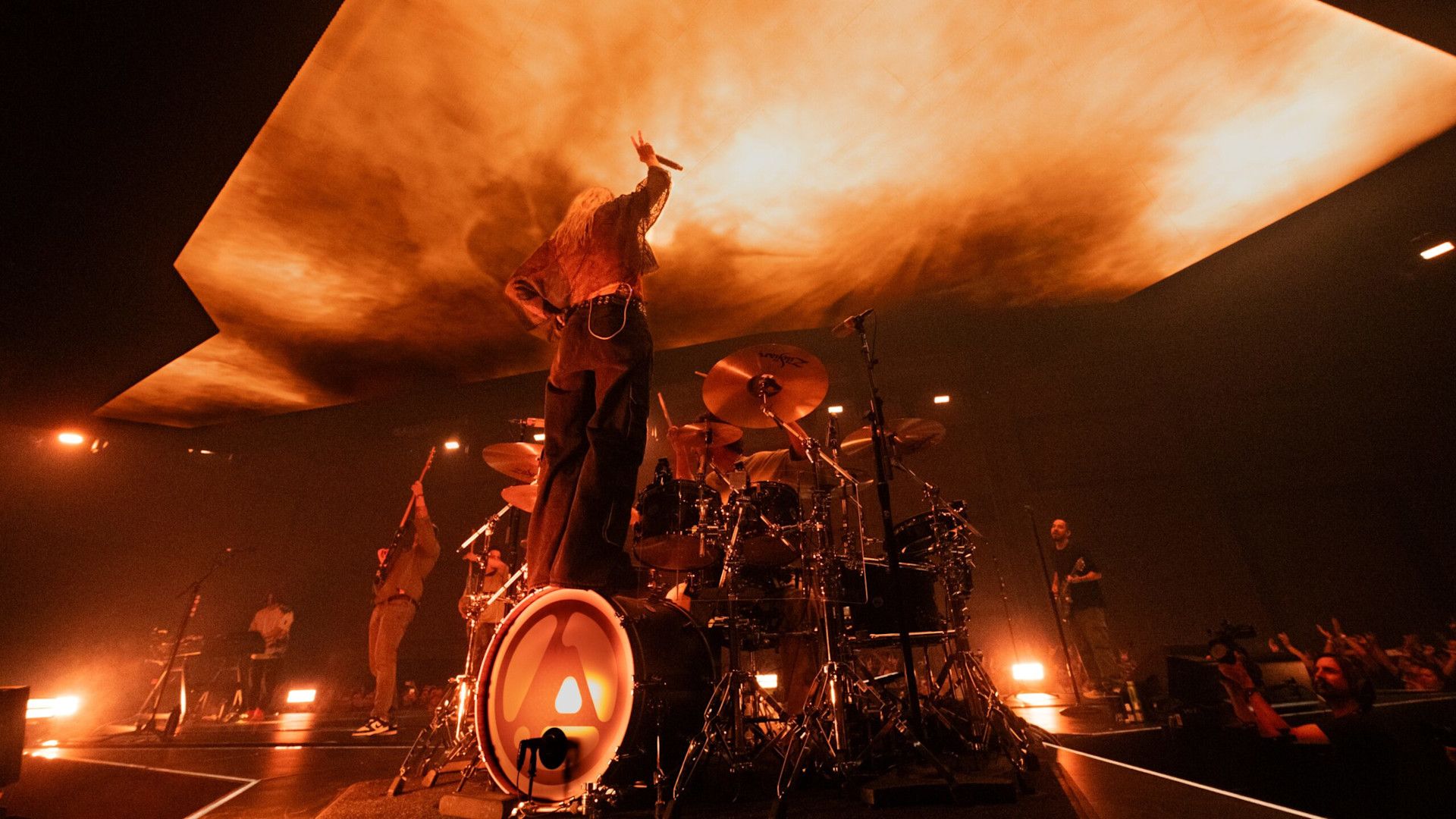 1920x1080 Notch. Linkin Park's From Zero World Tour