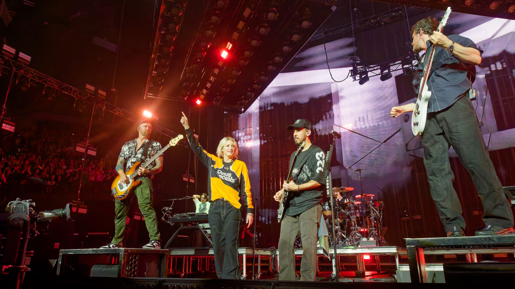 2048x1152 Live Review: Linkin Park Zero World Tour in Australia Ang Media