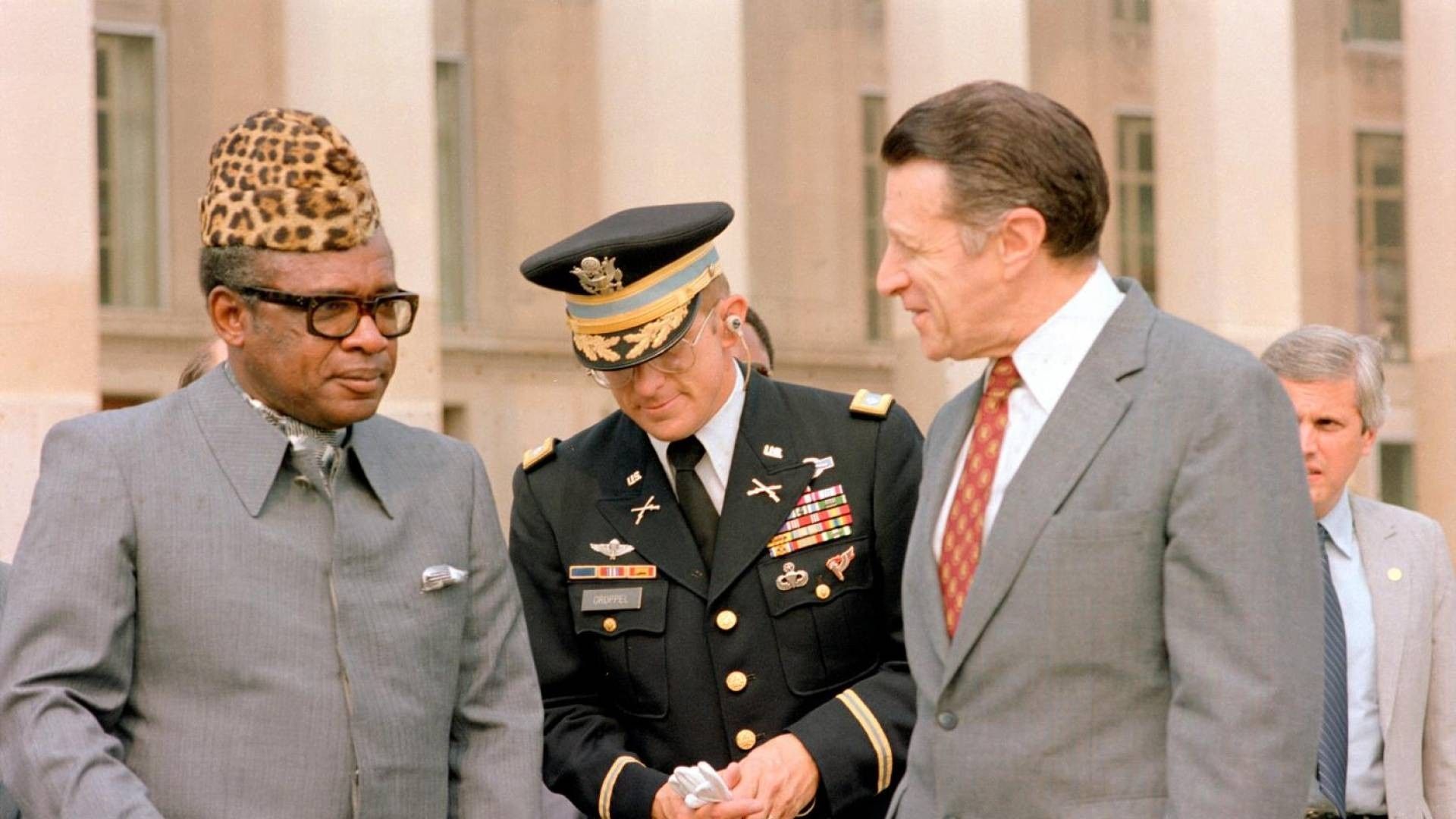 1920x1080 Mobutu Sese Seko Wallpaper