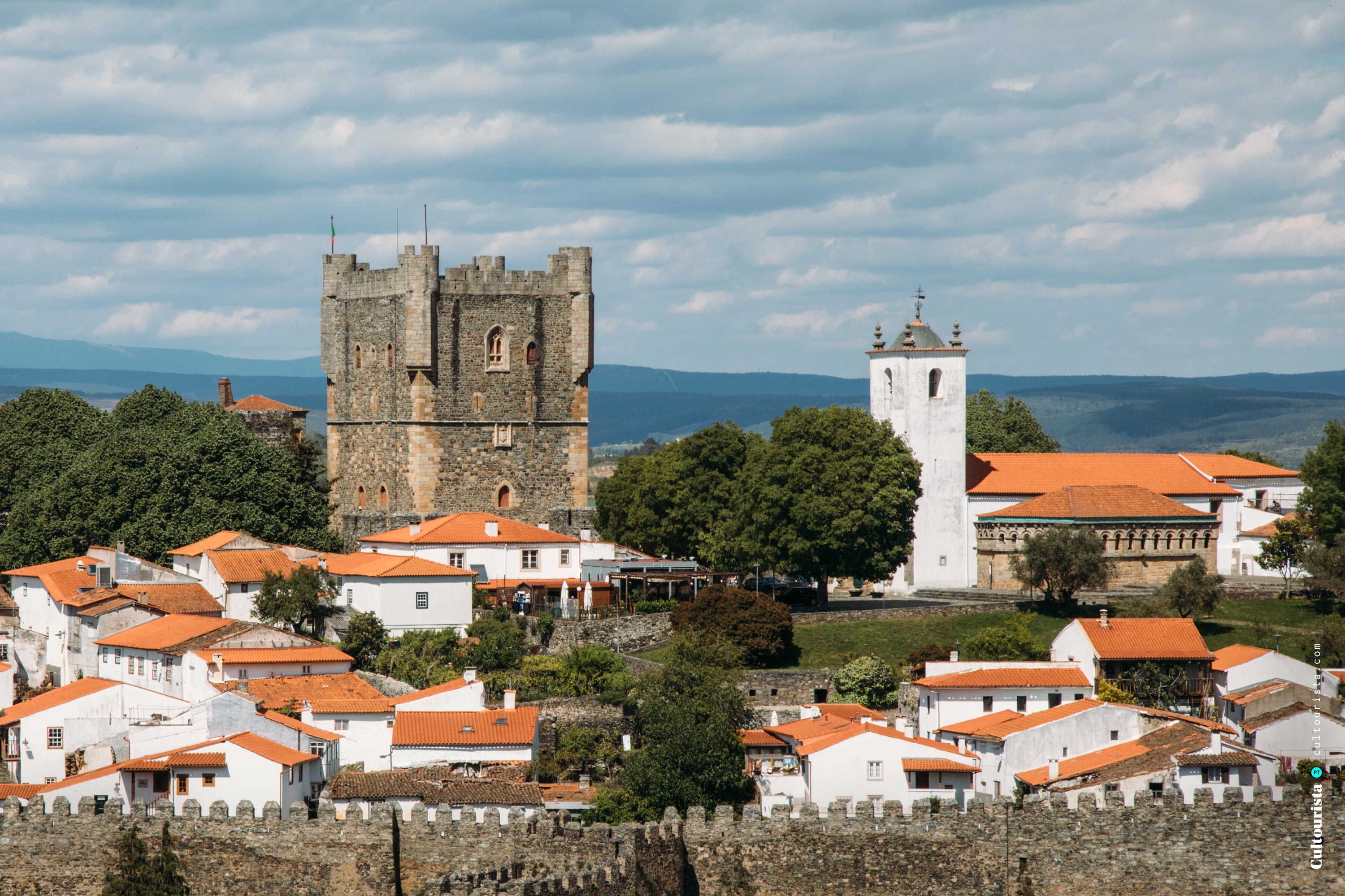 3000x2000 Cultourista. A Cool And Summery Vibe In Medieval Surroundings