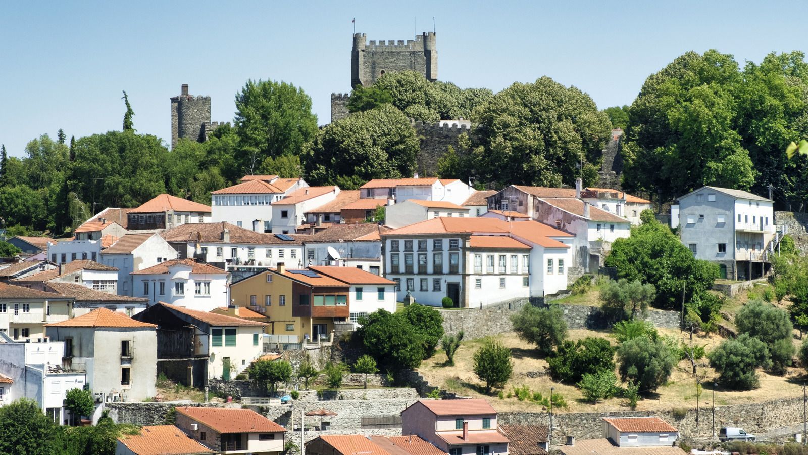 1600x900 This Charming City In Portugal Is The Most Beautiful Retirement Destination For Less Than $500 A Month