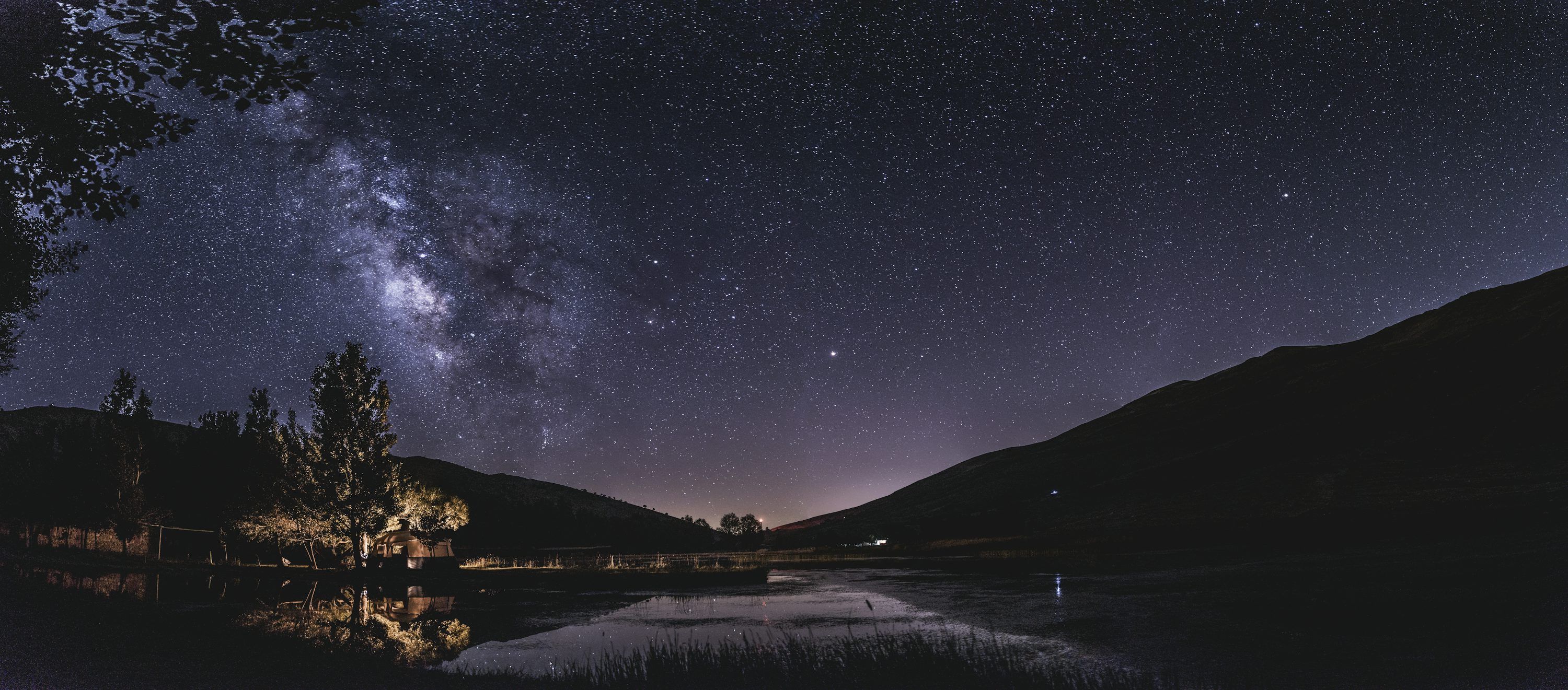 3000x1321 Dual Screen Wallpaper: Free HD Download [4K]