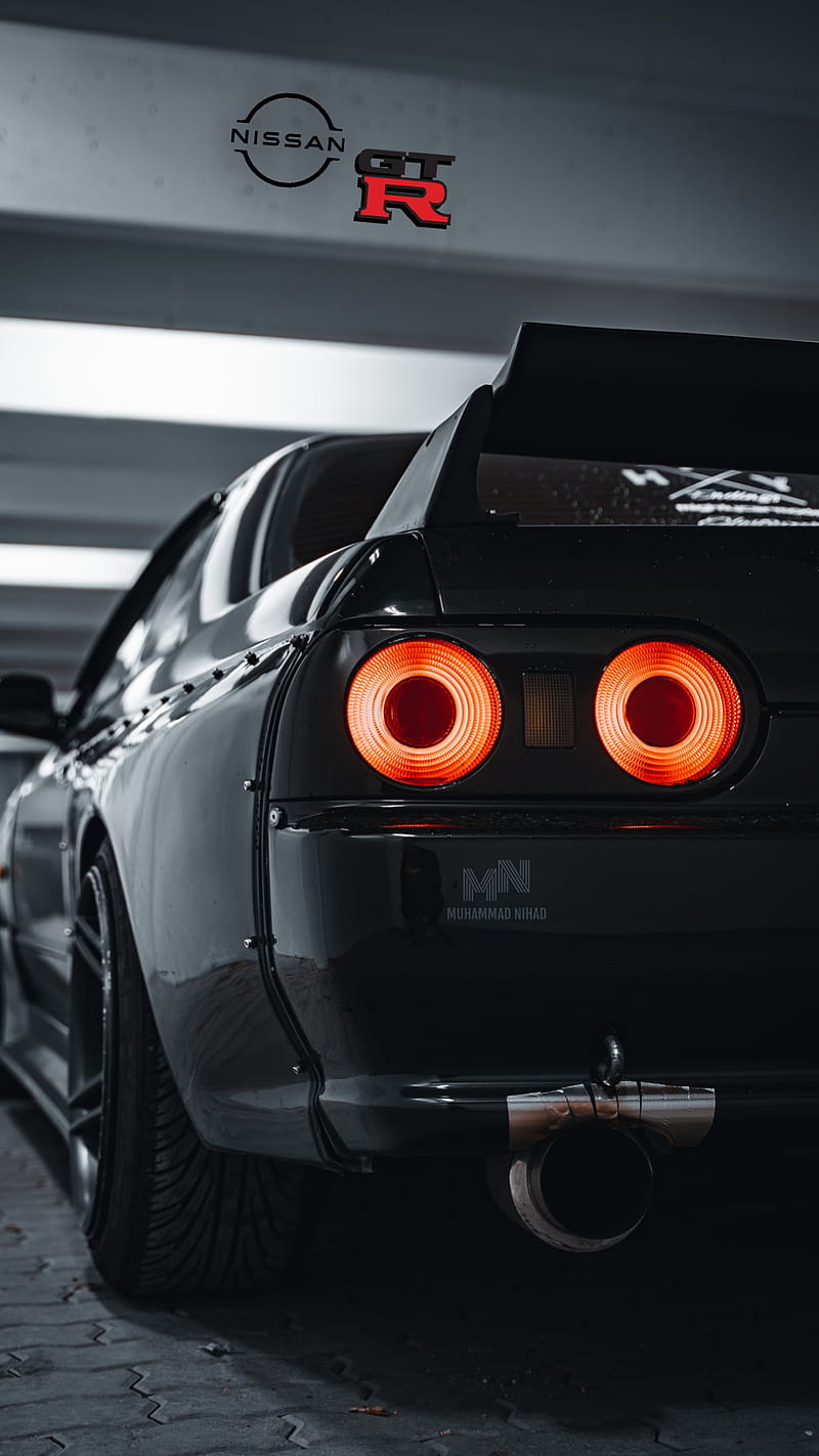 800x1422 GTR R- black, brake lights, car, nih4d, esports, trending, HD phone wallpaper