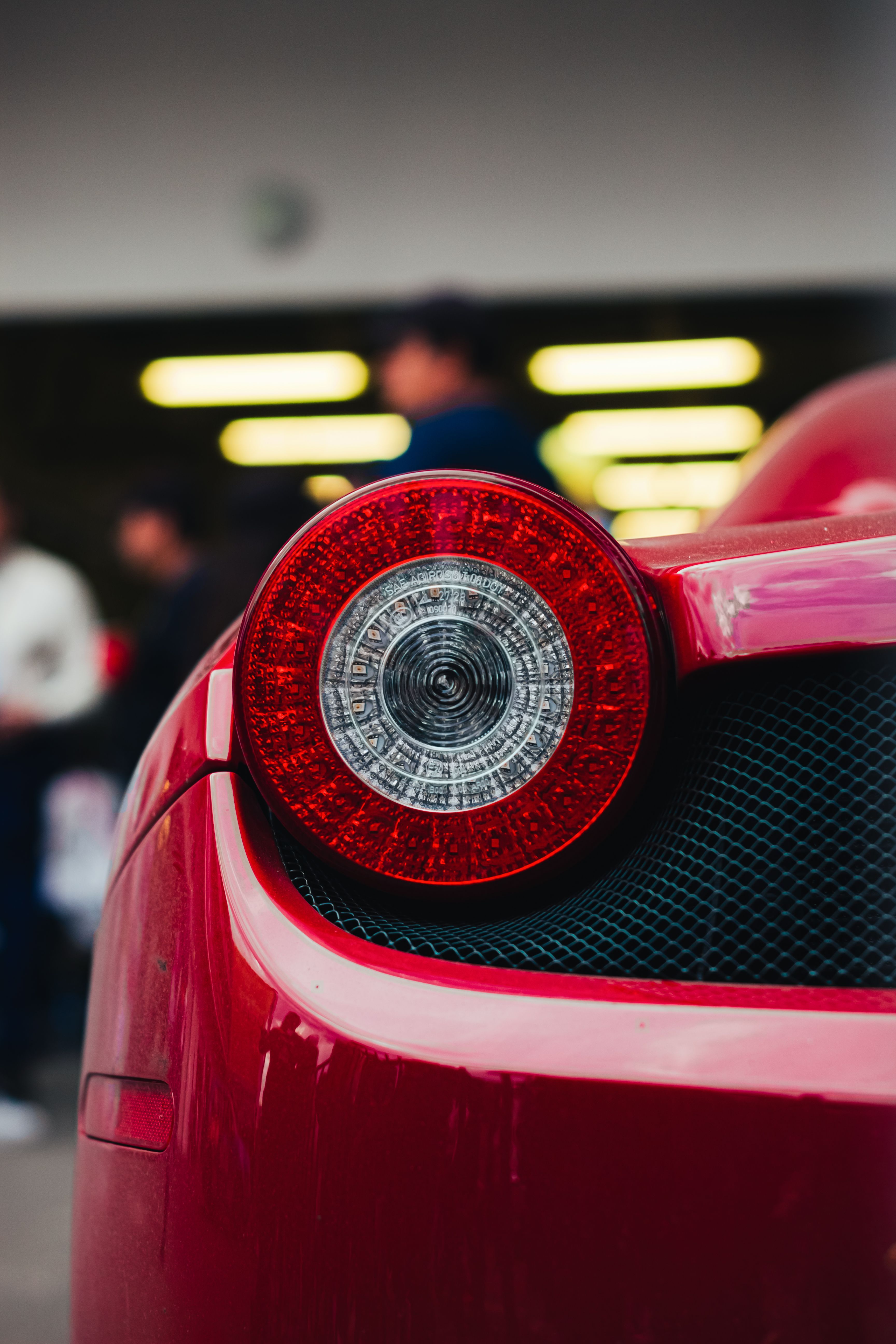 3456x5184 Back Light of Ferrari · Free