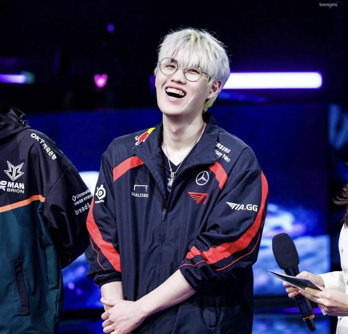 1170x1124 As tomorrow is Oner birthdays let's share your favourite pic of him of all time