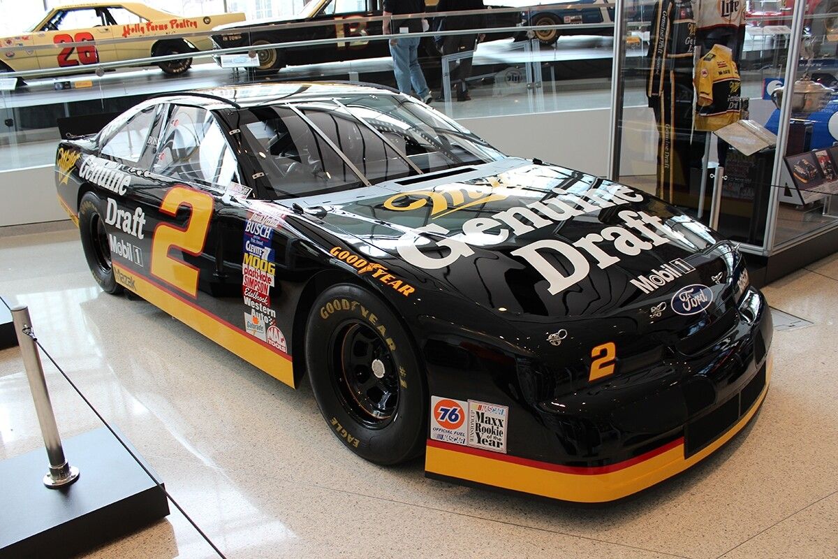 1200x800 Otavio Barros - (DOWNLOAD) 1994 Rusty Wallace Miller Genuine Draft (RSS Hyperion)