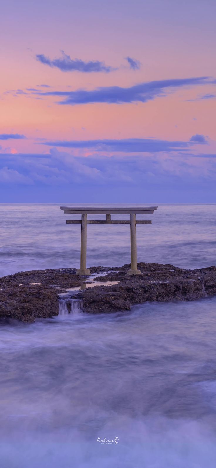 736x1593 Bench on Rock Covered Beach at Sunset. Lockscreen japanese aesthetic, Japan wallpaper iphone, Ocean