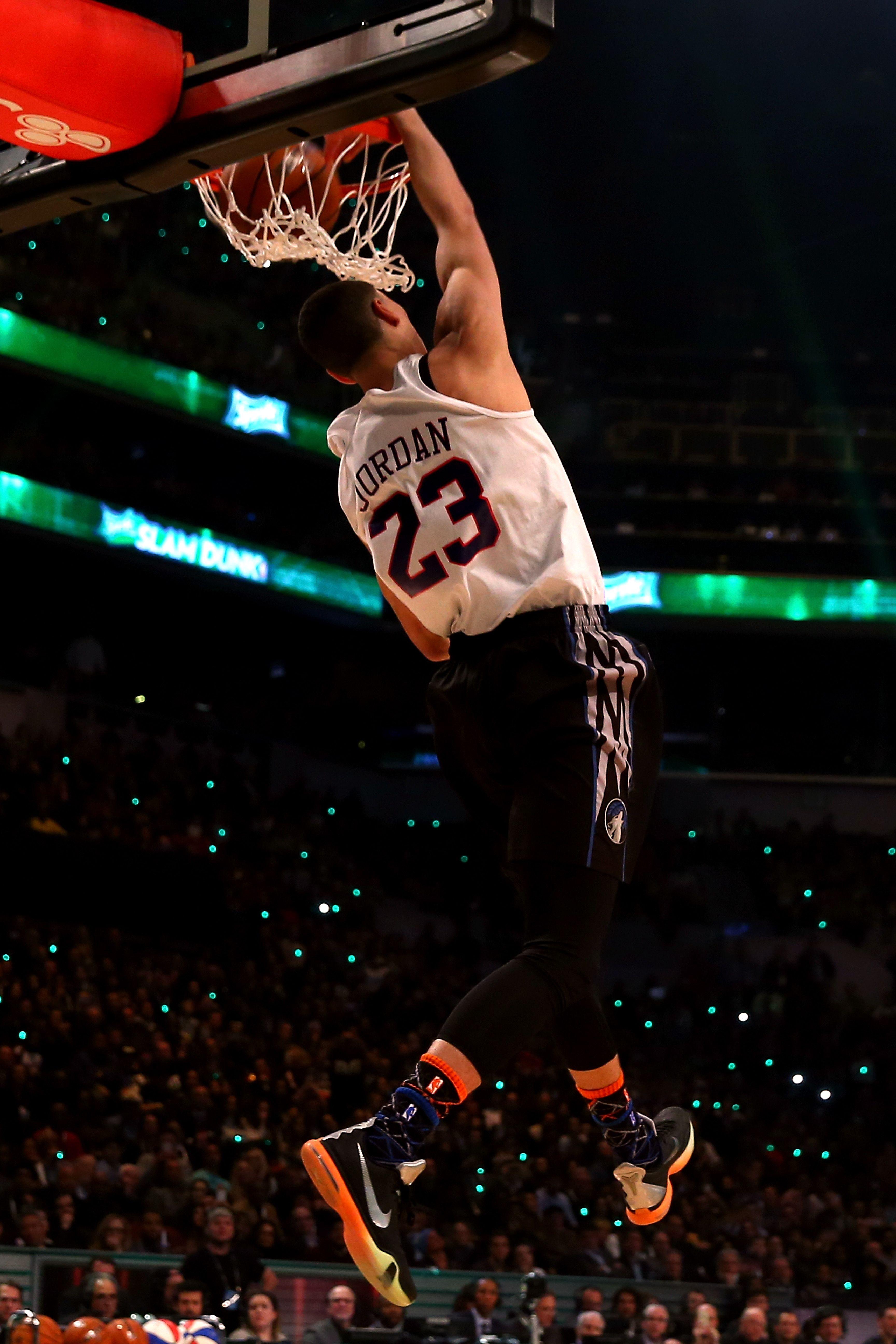 Zach Lavine Dunk Wallpaper  Download to your mobile from PHONEKY