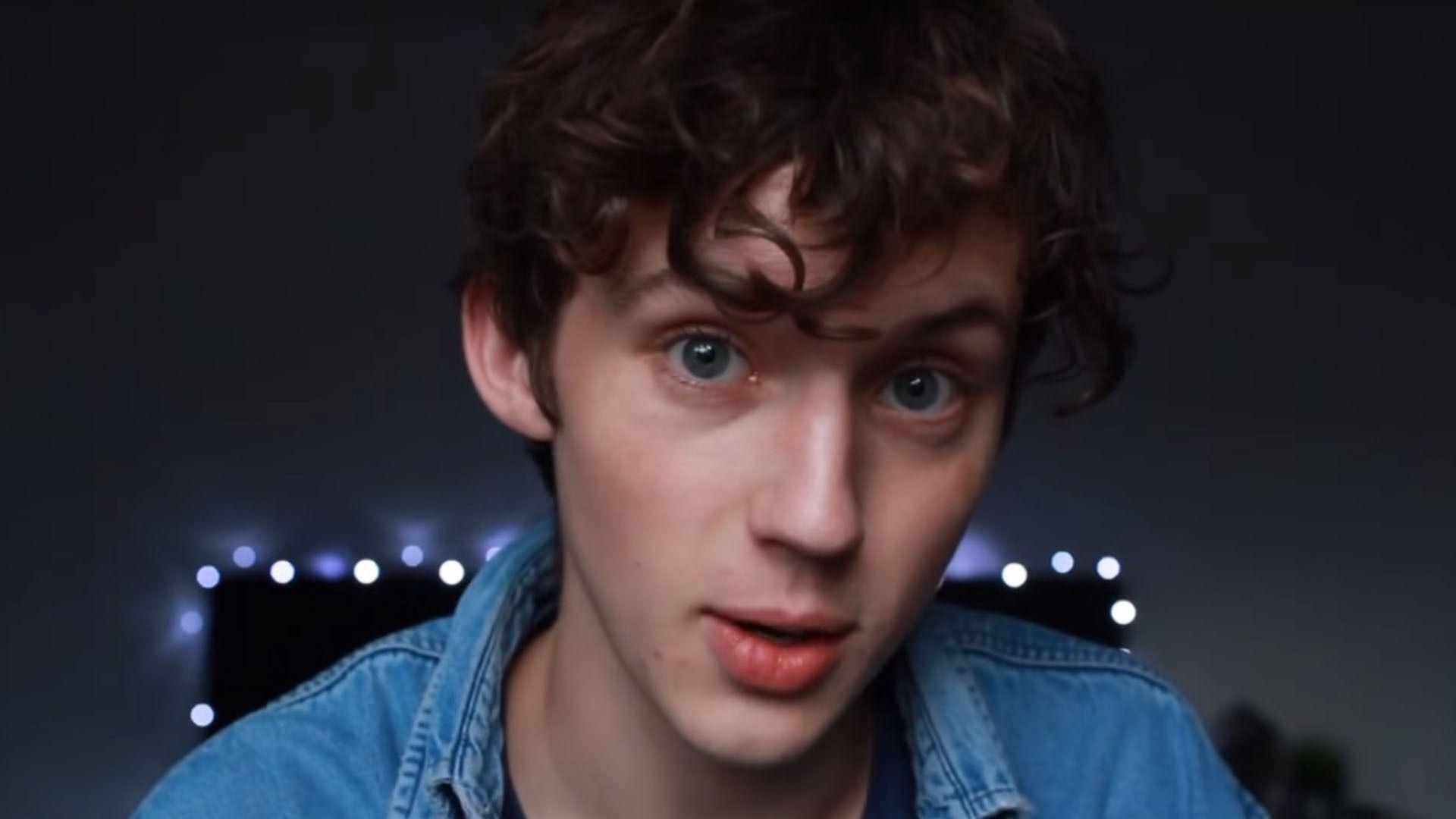 1920x1080 Troye Sivan Wallpaper