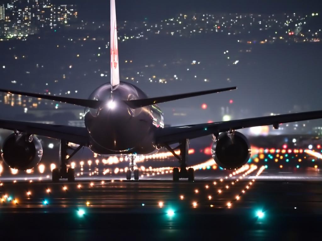 1024x768 Does Hong Kong Airport Closure Signal Troubled Days Ahead For Air Cargo?