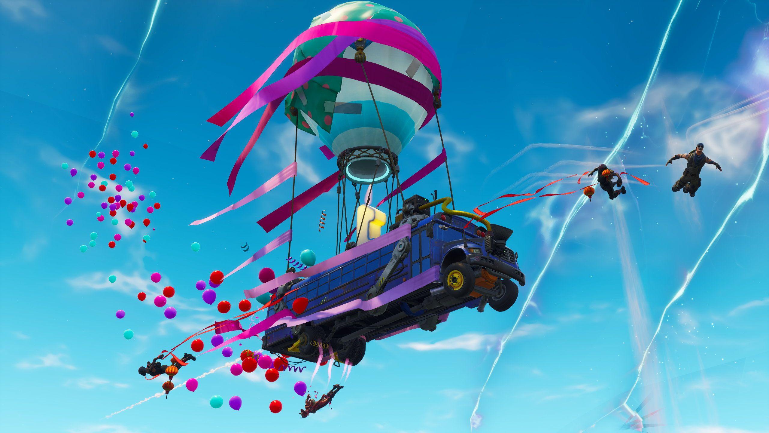 Battle Bus Wallpapers - Top Free Battle Bus Backgrounds - WallpaperAccess