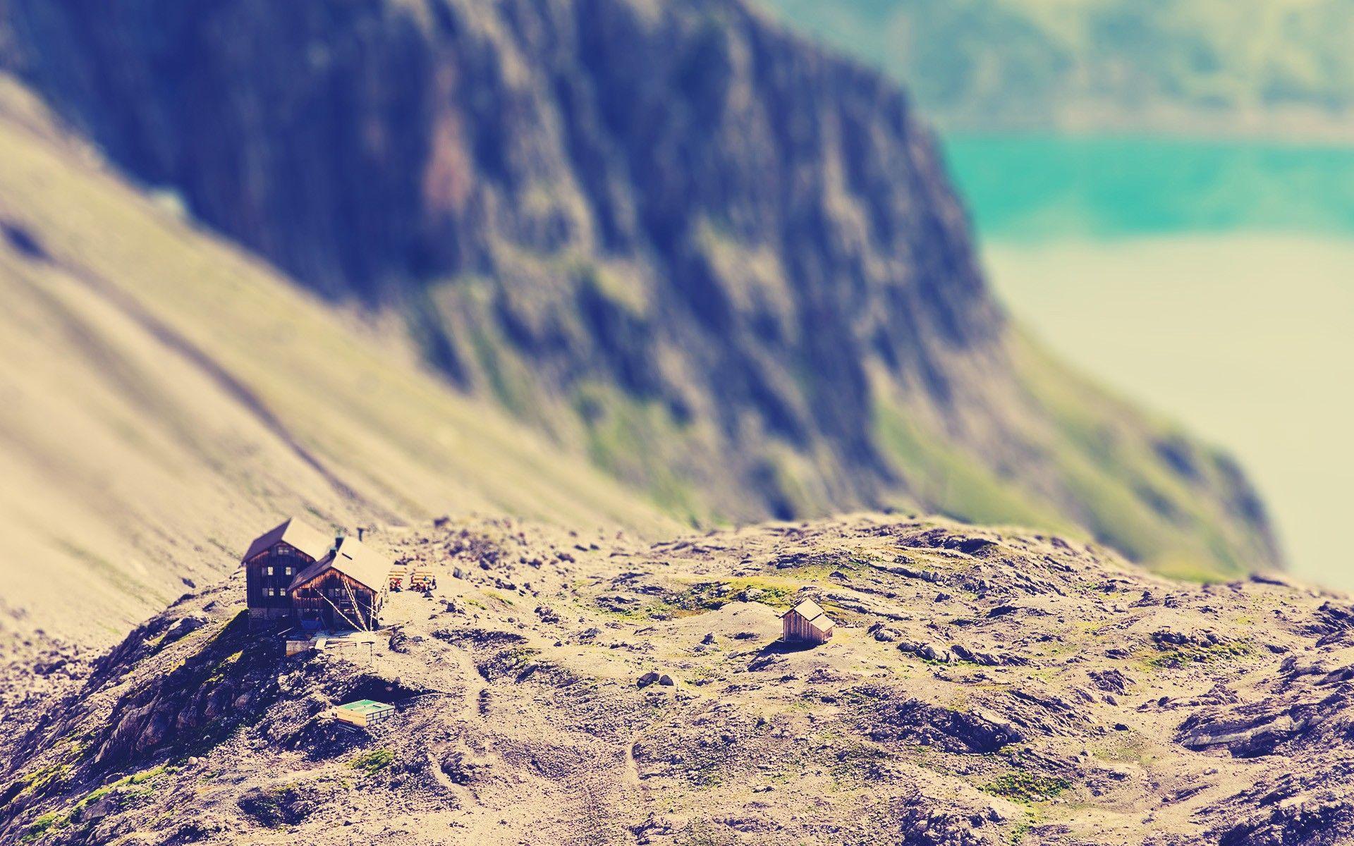 1920x1200 Cabin tilt shift