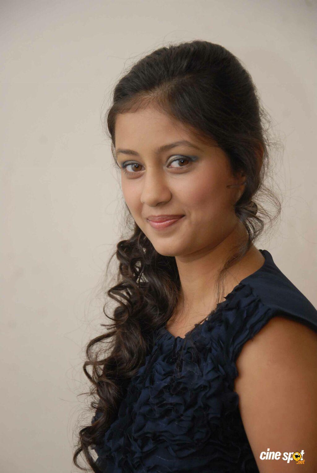 1024x1525 Kanika Tiwari