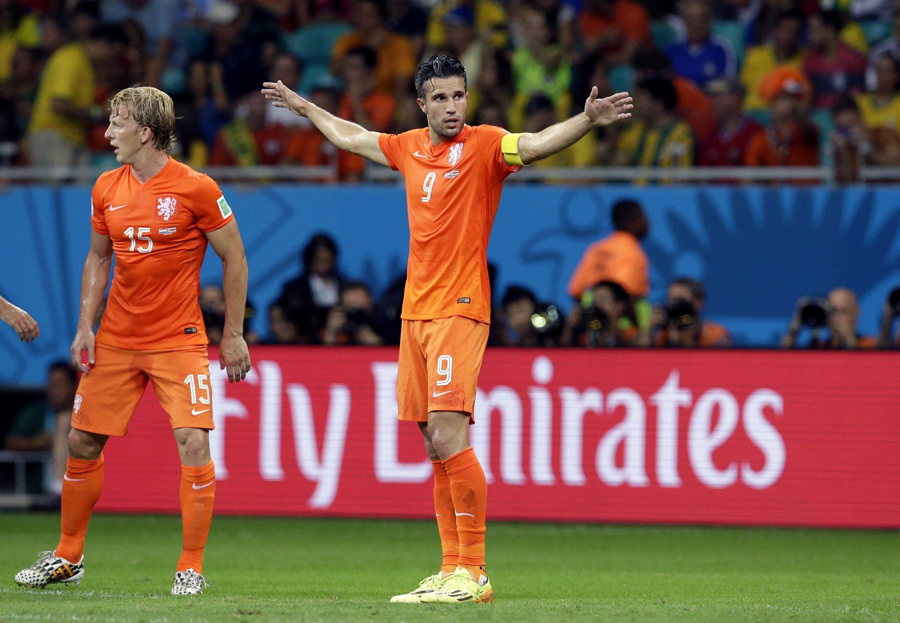 3129x2167 dirk Kuyt, Netherlands, Robin Van Persie Wallpaper HD / Desktop and Mobile Background