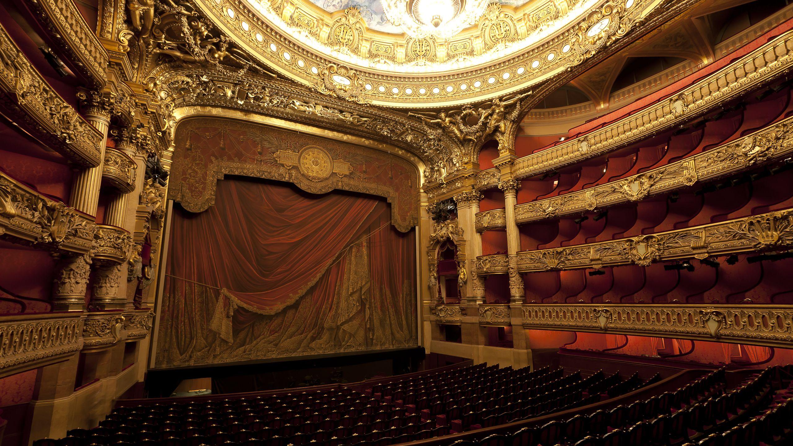 2560x1440 The architecture of the theatre wallpaper and image, picture, photo