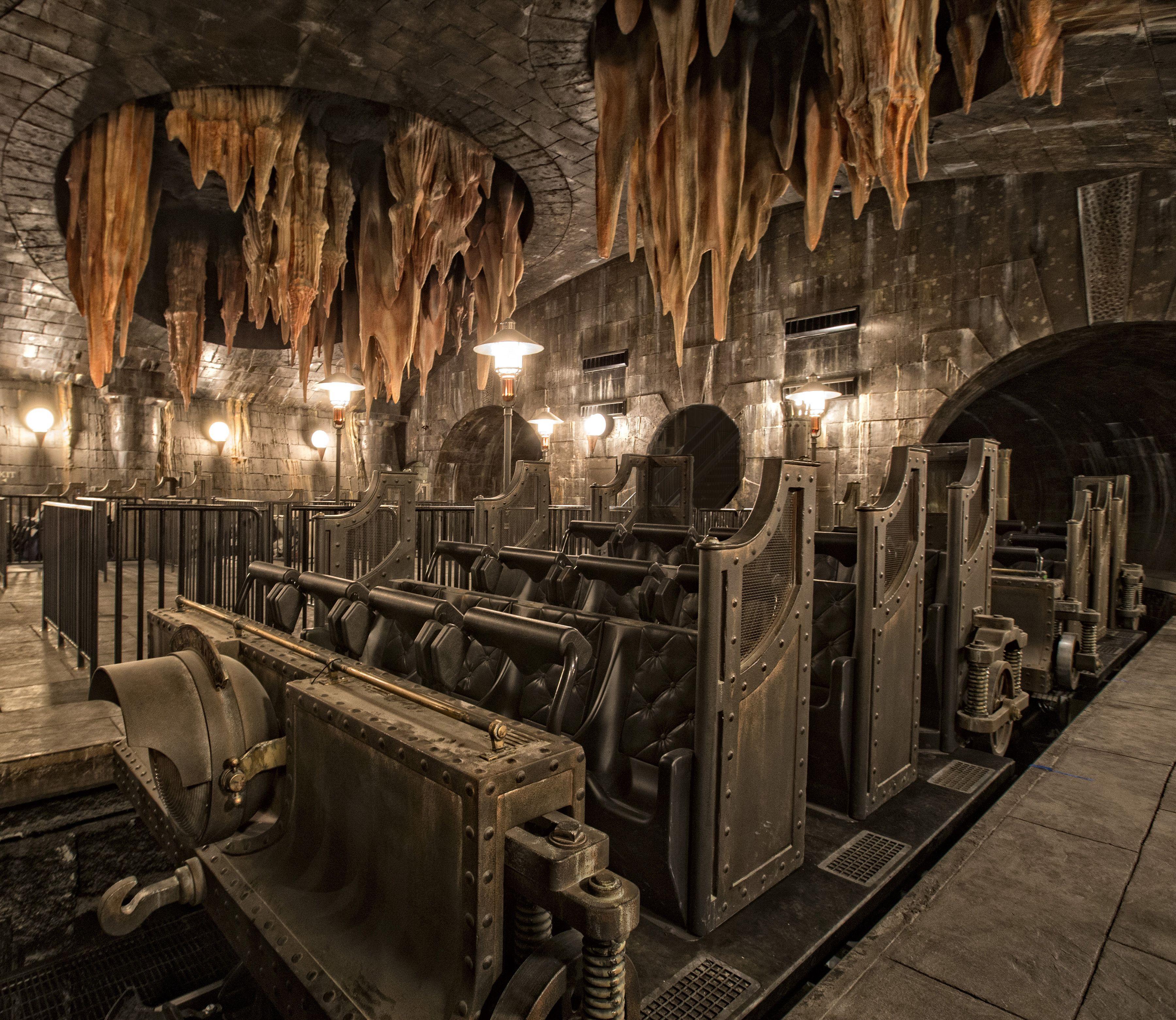 3600x3122 New Ride Image Harry Potter and the Escape from Gringotts #DiagonAlley