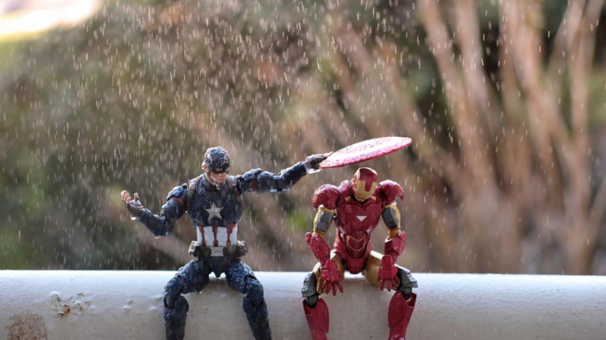 1245x700 Captain America and Iron Man action figures wallpaperx1080