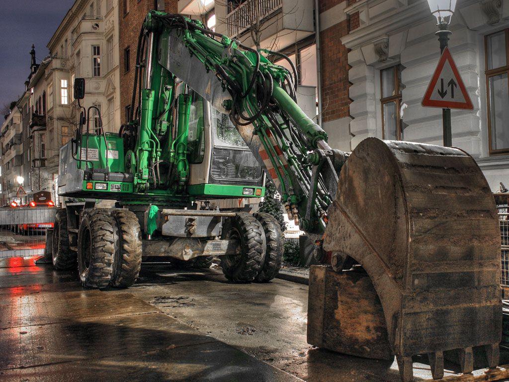 1024x768 Excavator Wallpaper