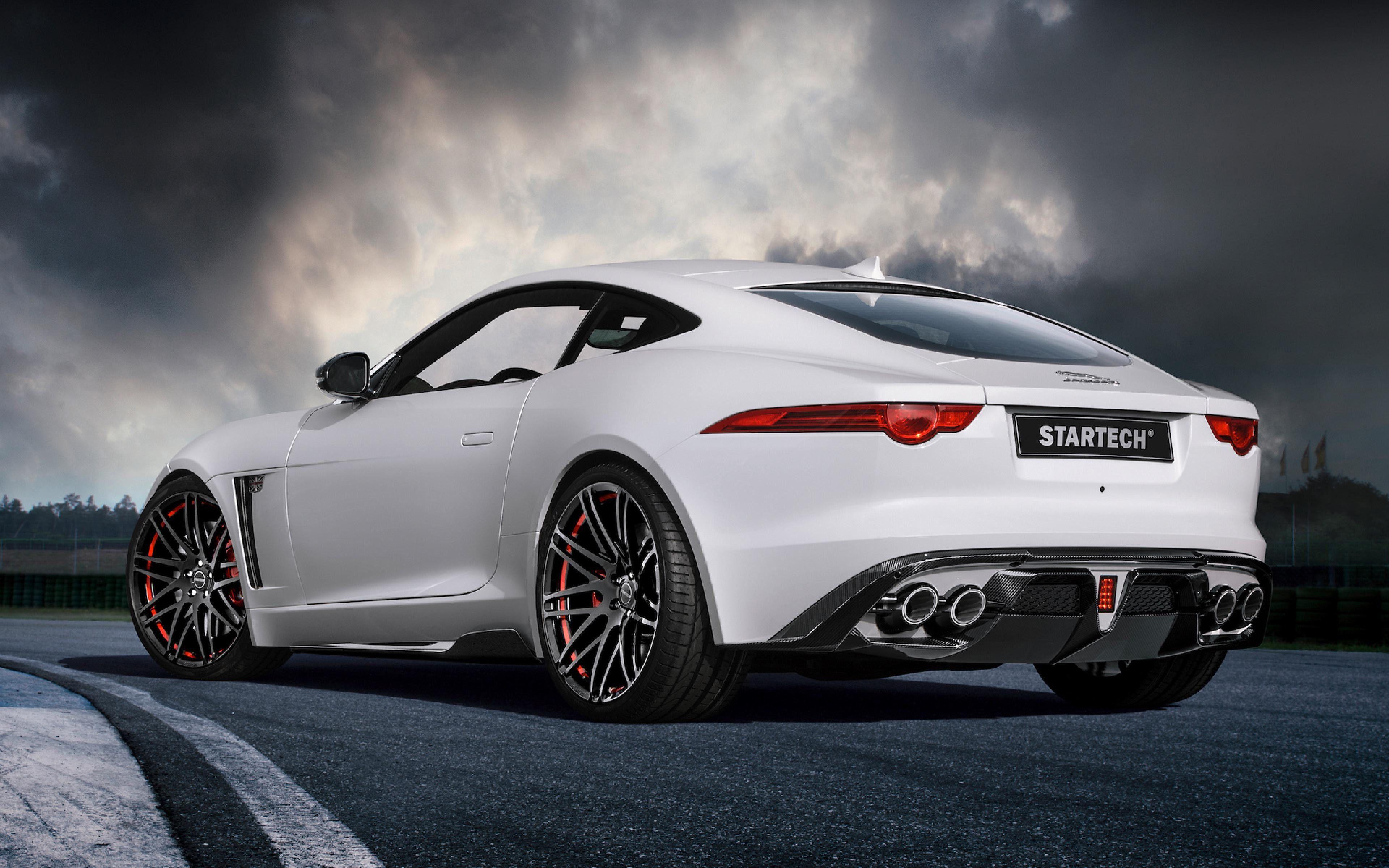 3840x2400 Jaguar Car Logo Wallpaper
