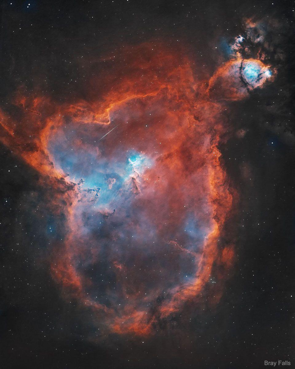 Heart Nebula Wallpapers - Top Free Heart Nebula Backgrounds ...