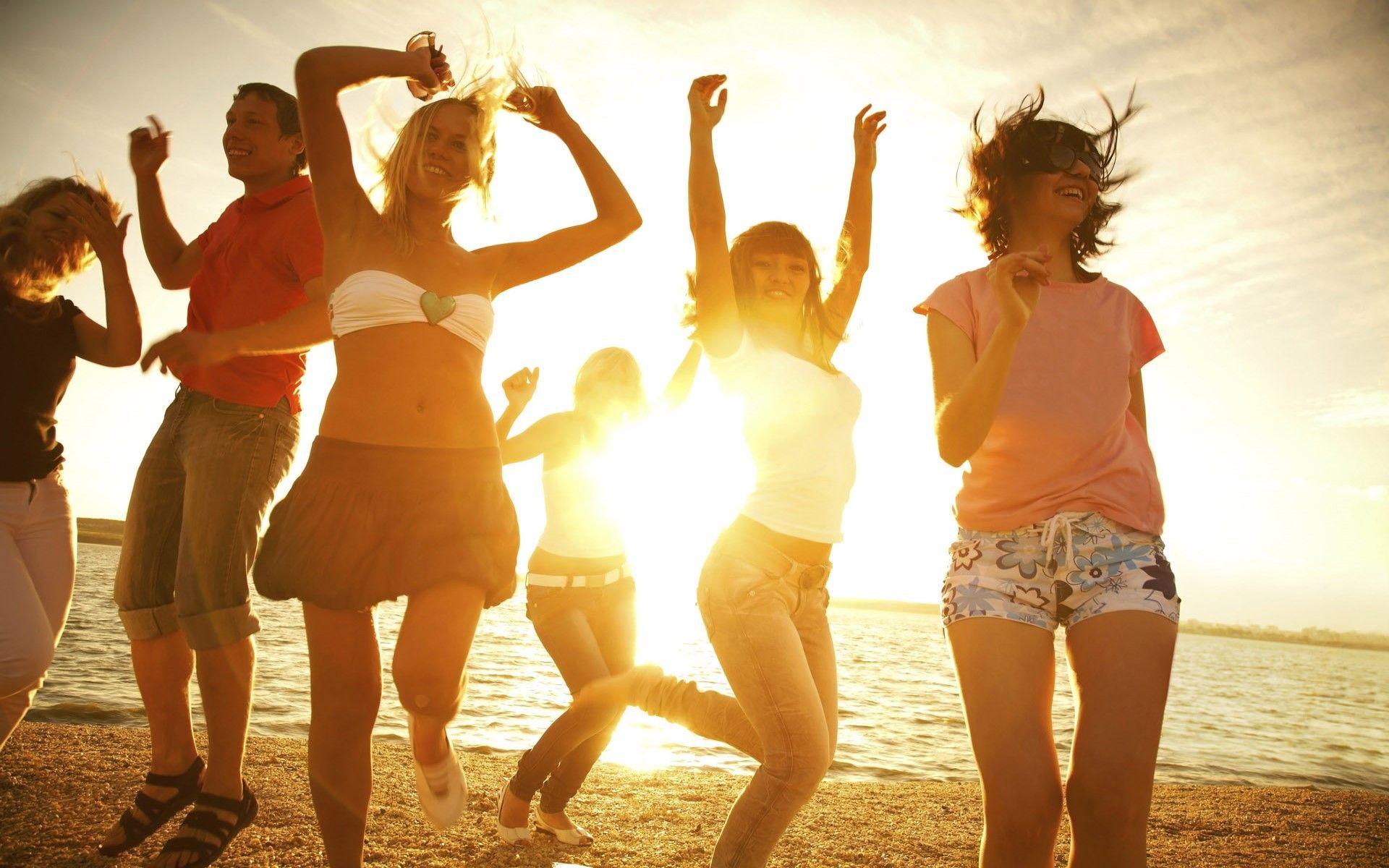 1920x1200 Friendship Wallpaper Friends HD Wallpaper: Amazon.ca: Appstore for Android