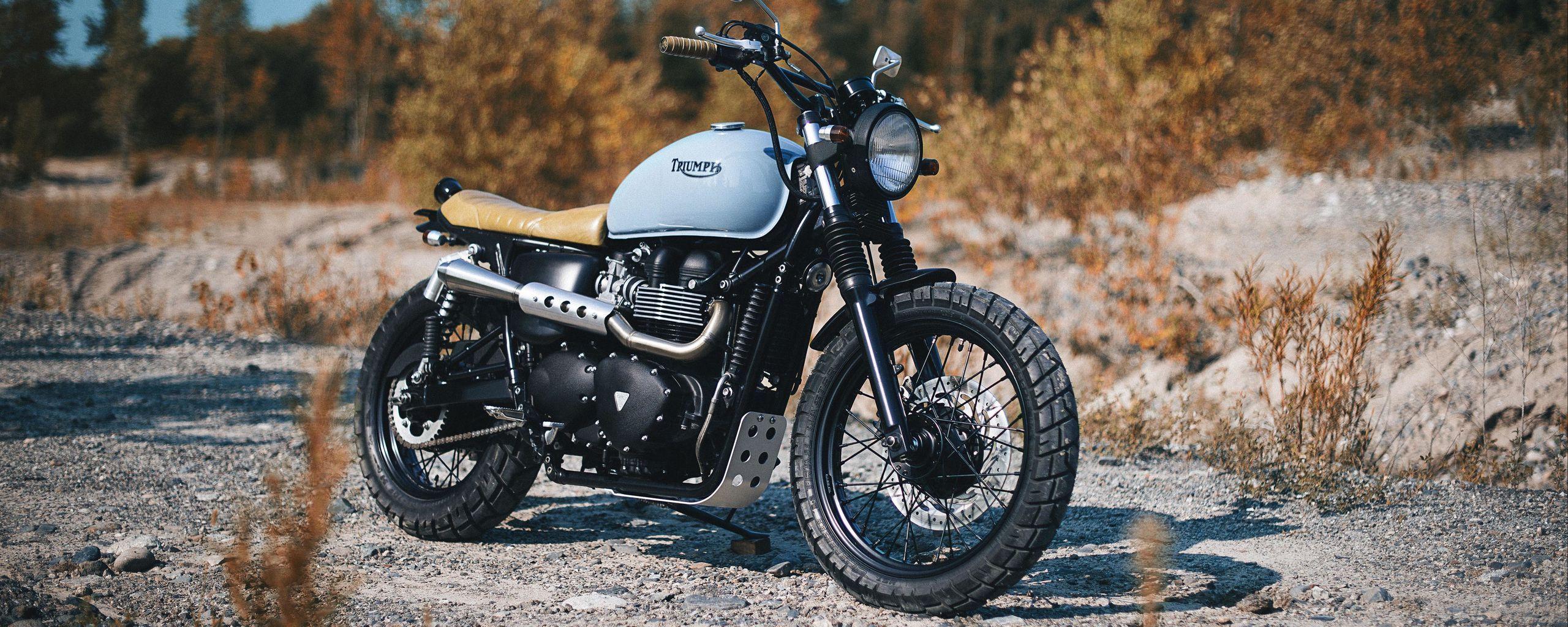 2560x1024 Download wallpaper 2560x1024 triumph, bonneville, bike, side view ultrawide monitor HD background