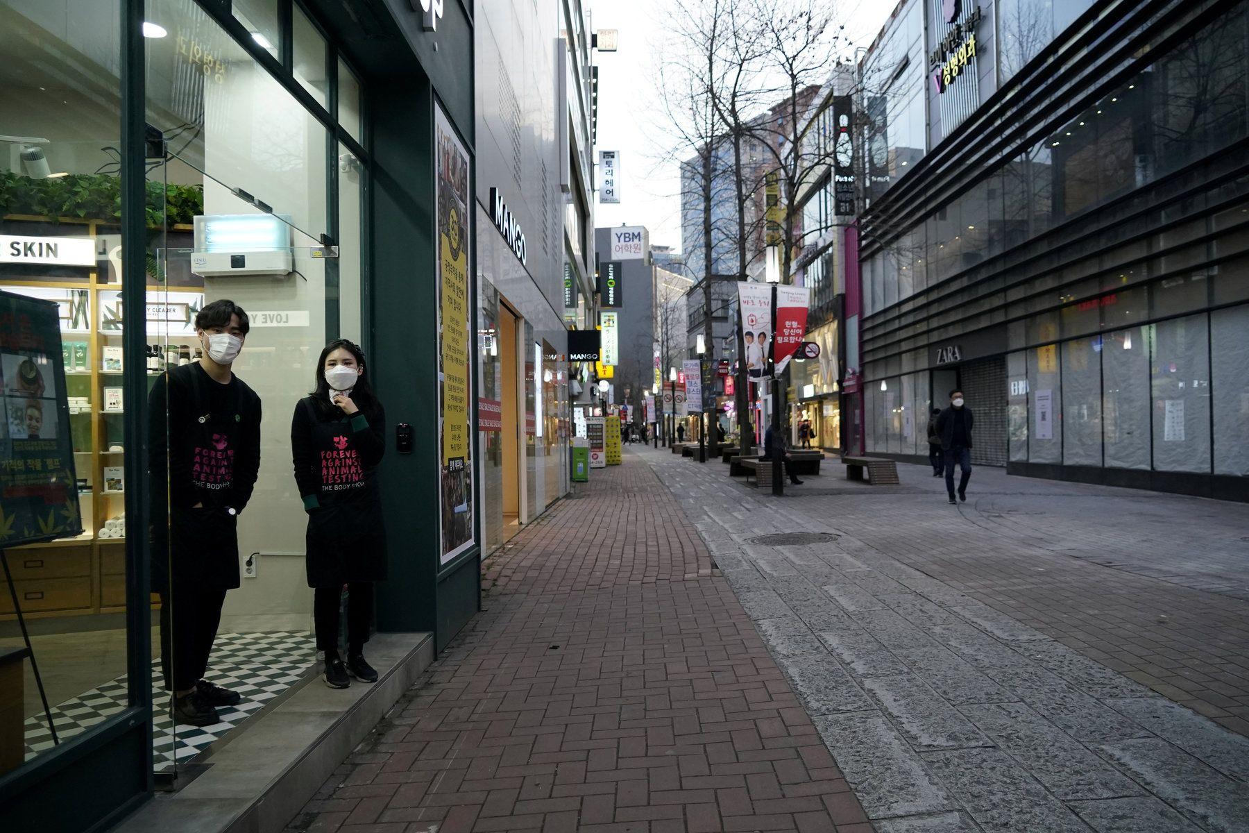 1800x1200 In Coronavirus Crisis, Korean City Tries Openness, a Contrast to China