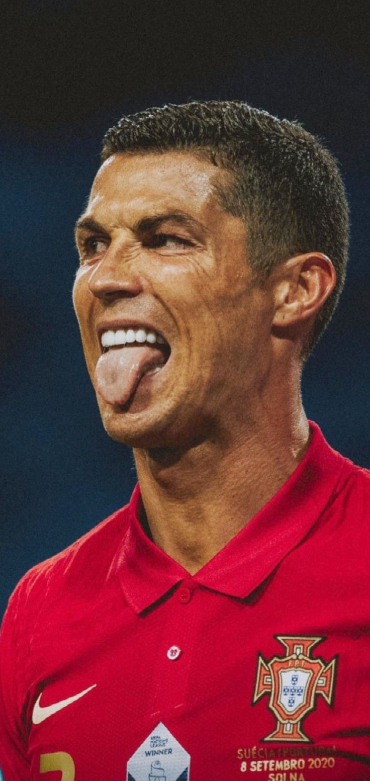 736x1553 Cristiano Ronaldo
