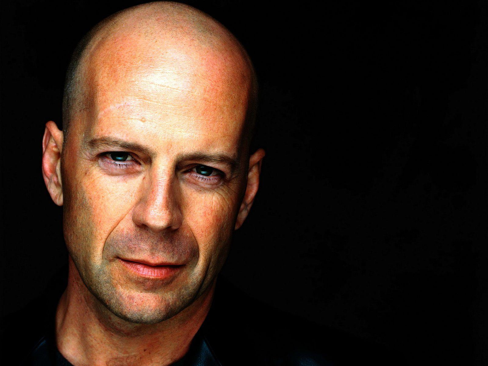 1600x1200 Bruce Willis wallpaperx1200