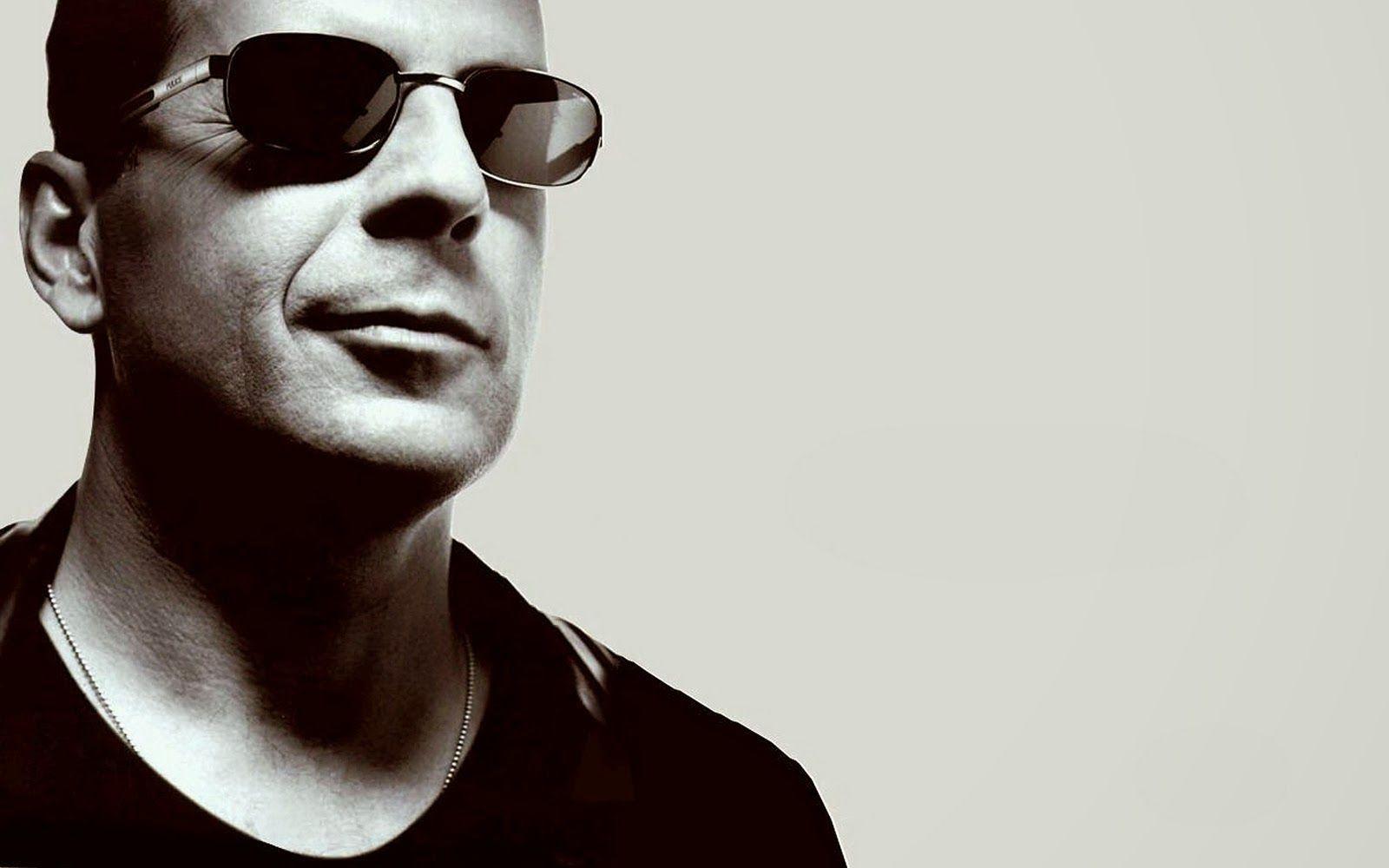 1600x1000 Hallo Wallpapper: Bruce Willis Wallpaper