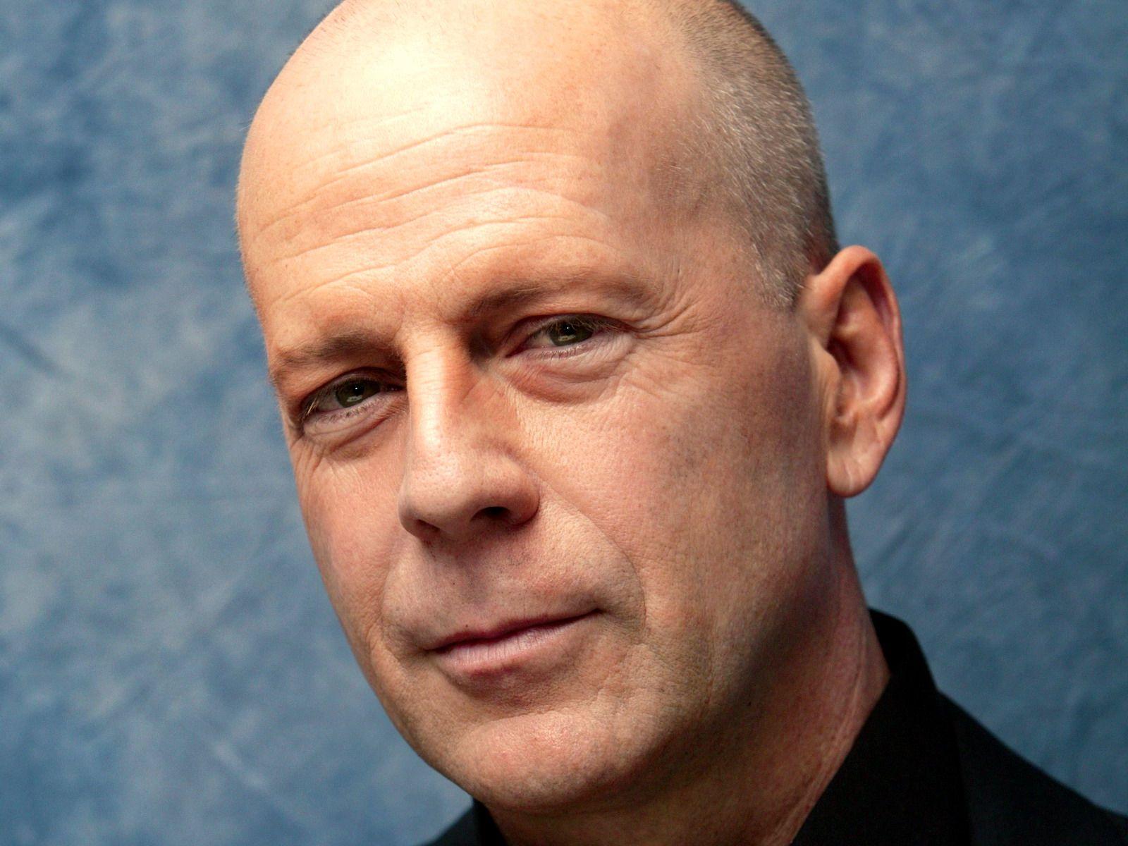 1600x1200 Bruce Willis wallpaperx1200