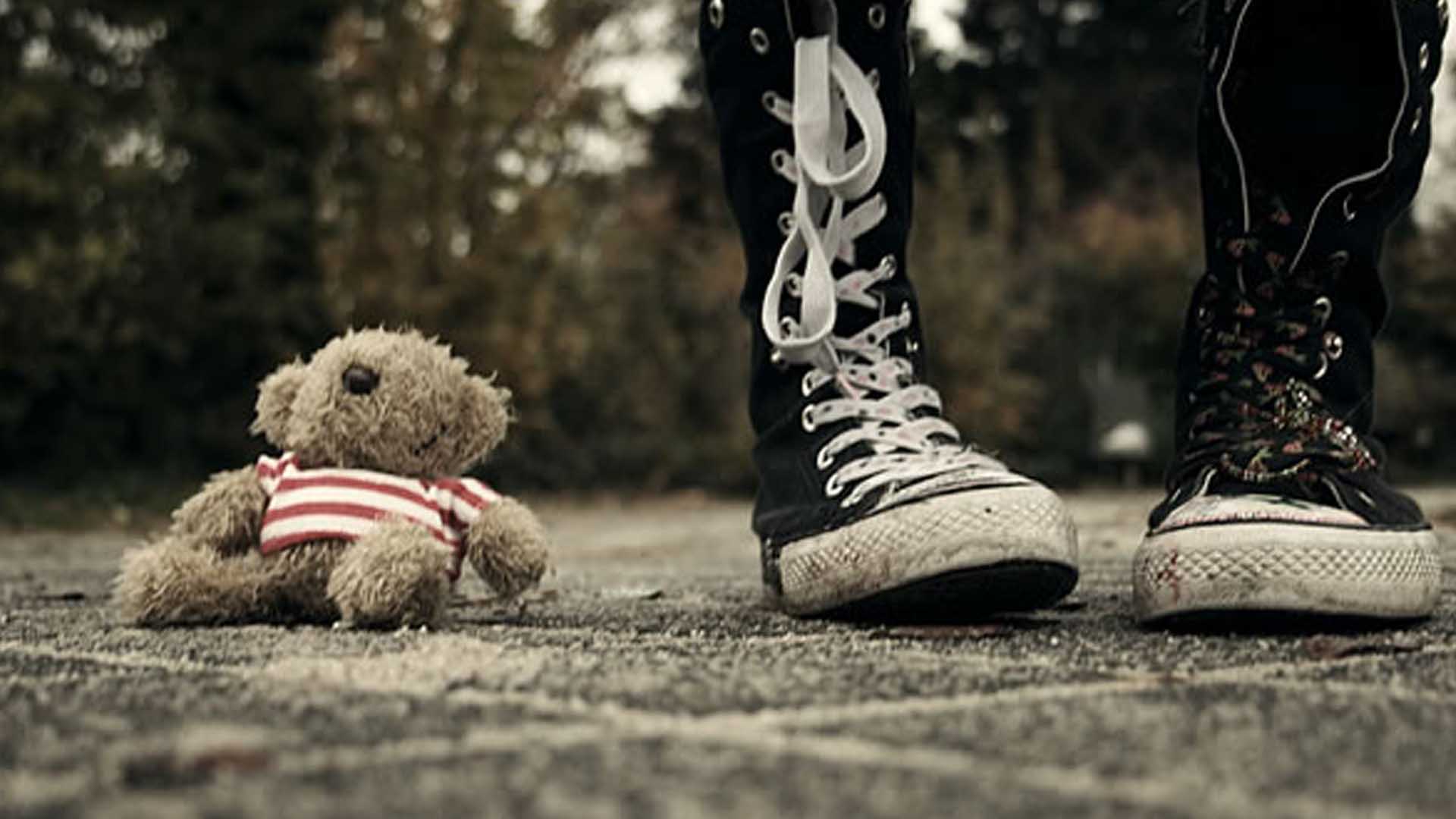 1920x1080 Lonely Teddy Bear Wallpaper Background