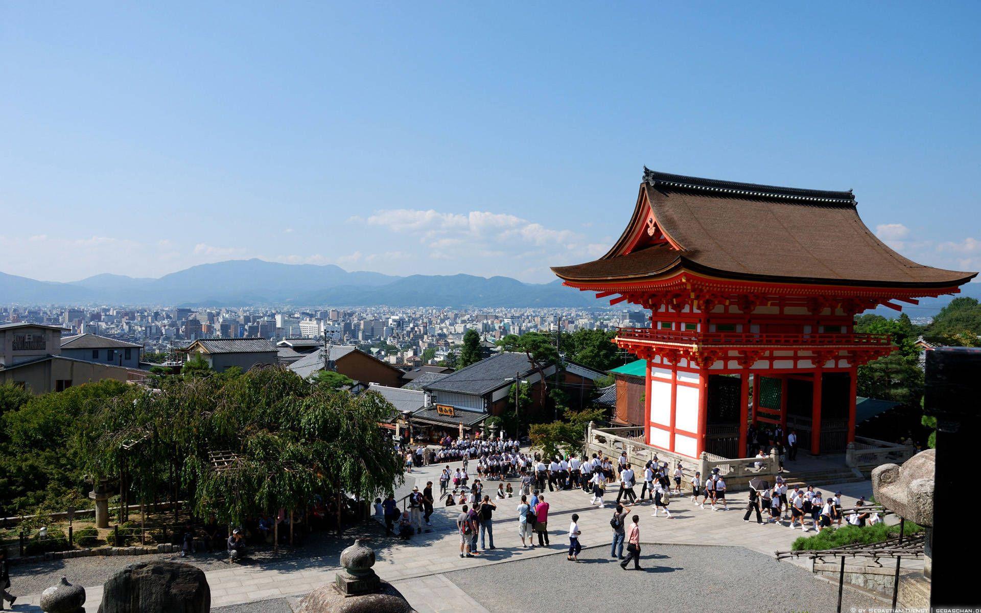1920x1200 Kyoto city happy travel wallpaper