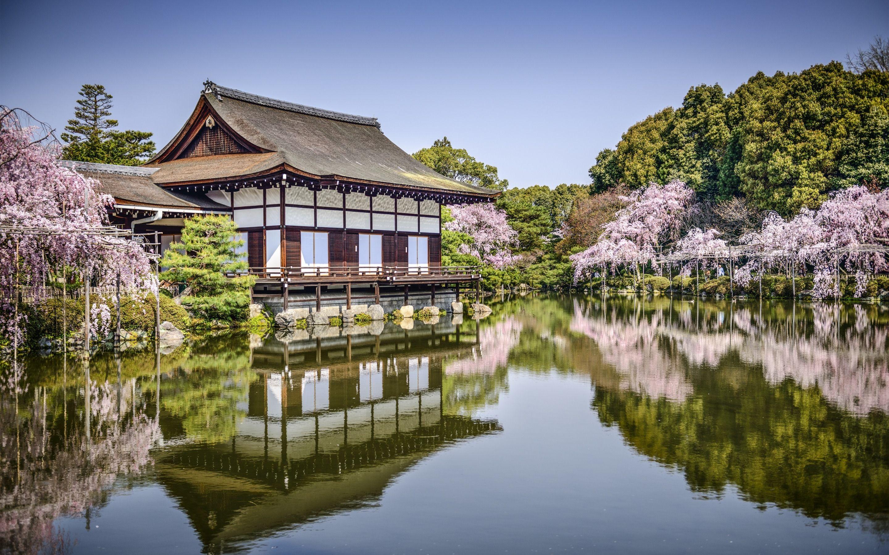 2880x1800 Wallpaper park, reflection, trees, pond, Japan, Kyoto, lake, sakura
