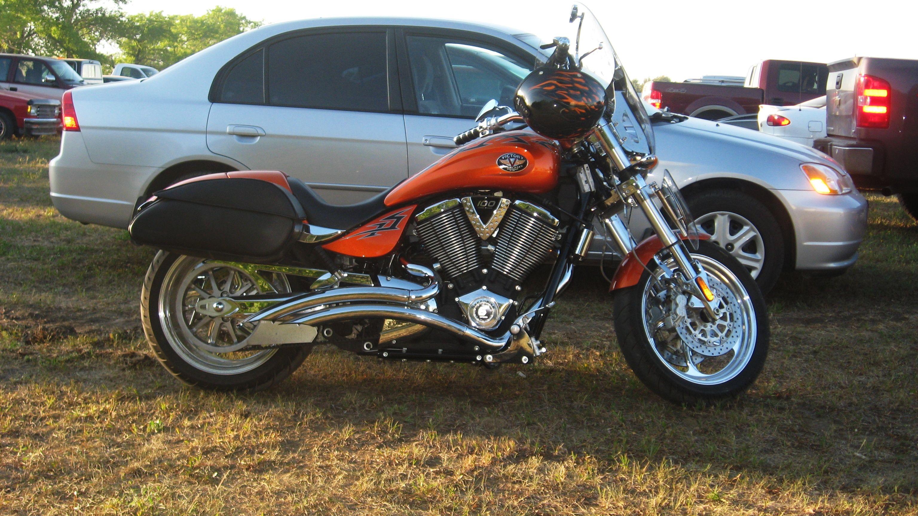 3072x1728 Victory motorcycle