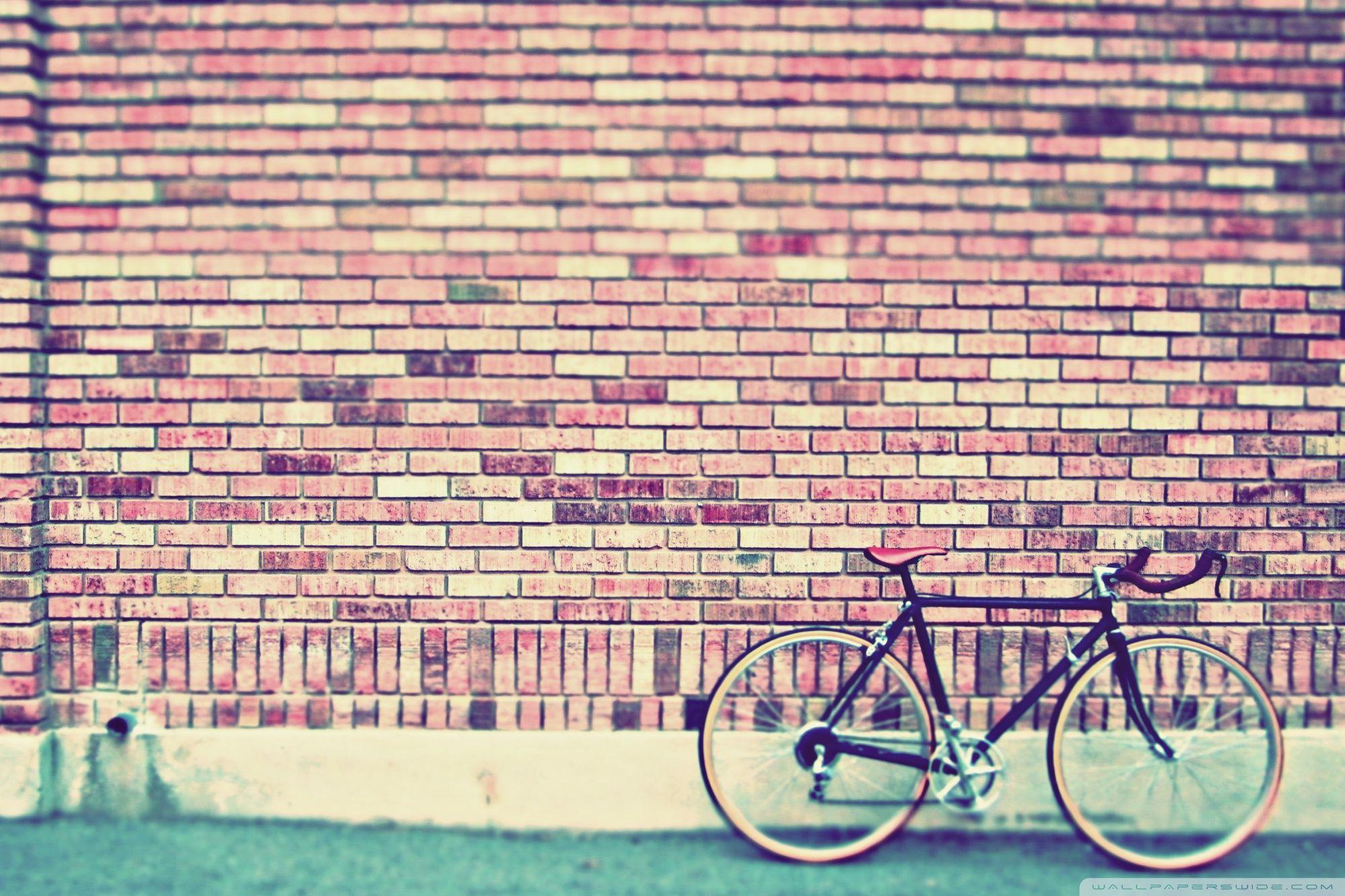 2000x1333 Vintage Bike ❤ 4K HD Desktop Wallpaper for • Wide & Ultra
