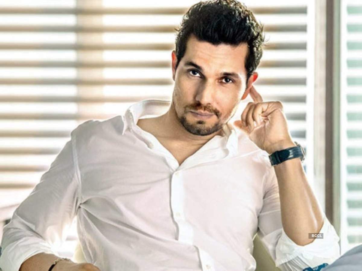 1200x900 Randeep Hooda: Randeep Hooda celebrates Lohri in style. Hindi Movie News of India