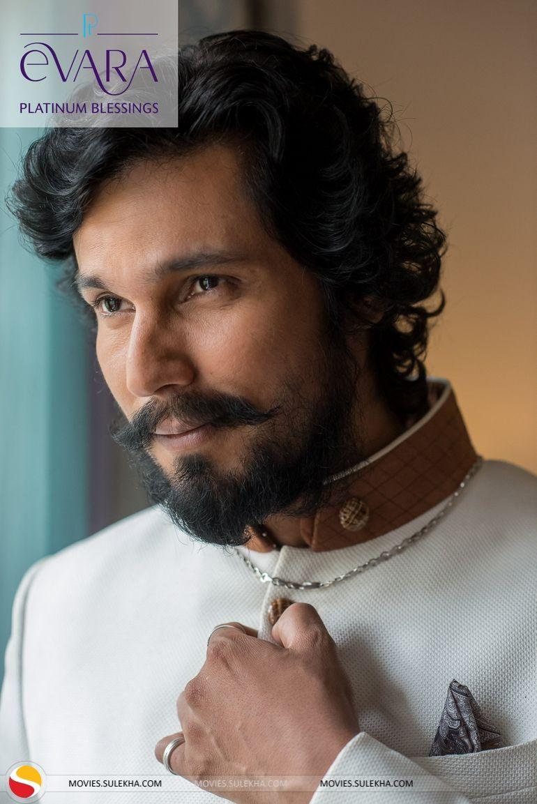 770x1153 of Randeep Hooda Hot Pics, Randeep Hooda Hot Photo
