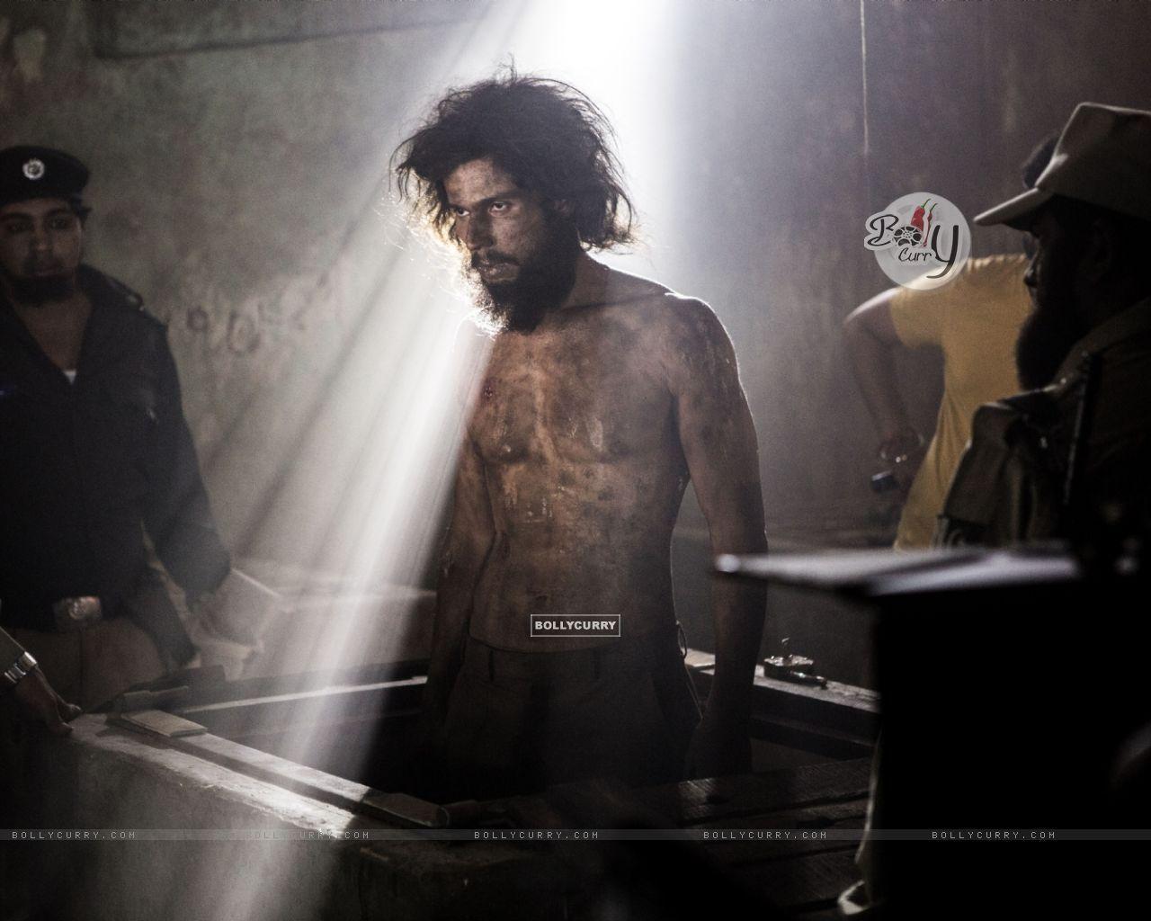 1280x1024 Wallpaper Hooda in Sarabjit size:1280x1024