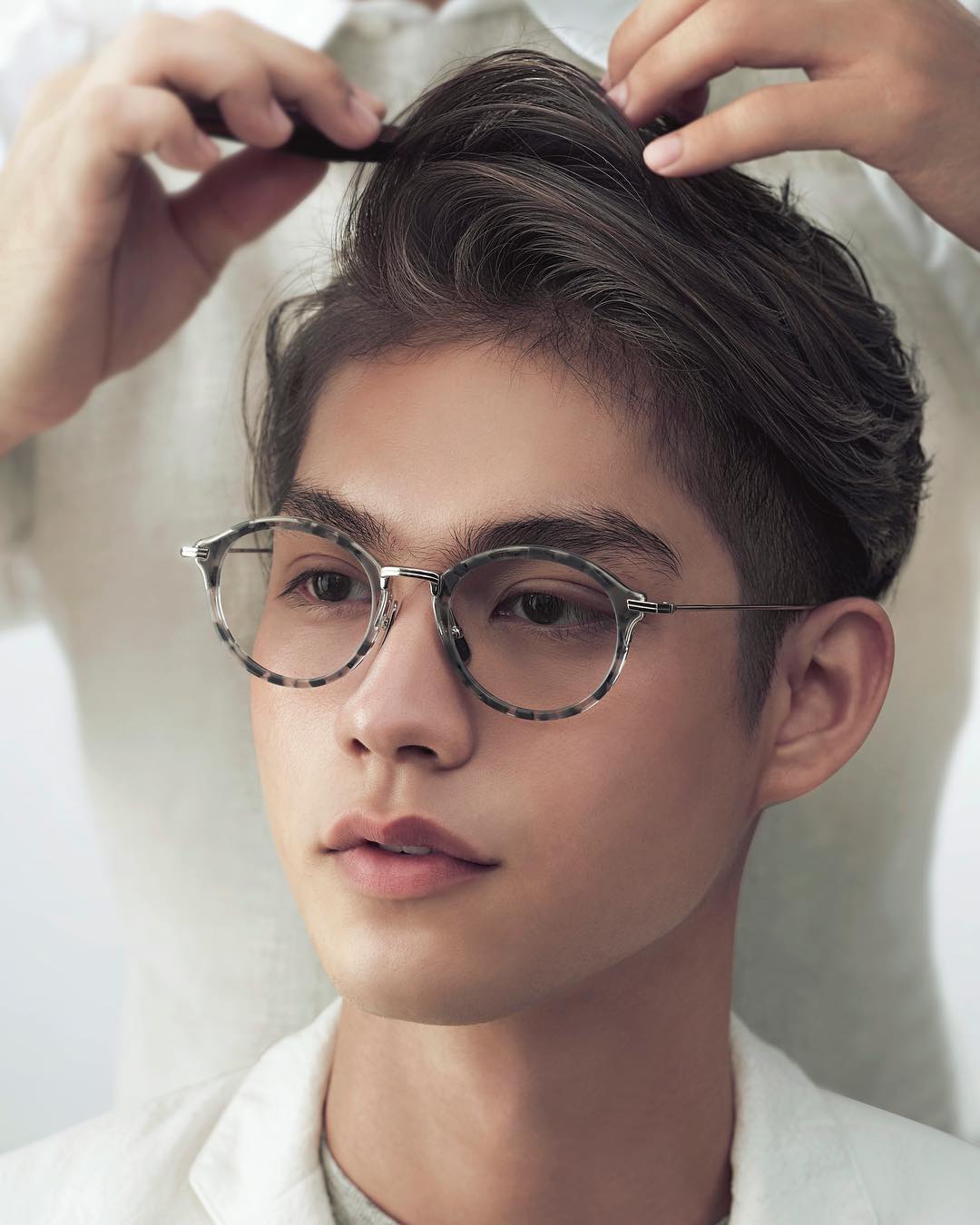 1080x1350 HOTTIE ALERT: Thai American Heartthrob Bright Vachirawit